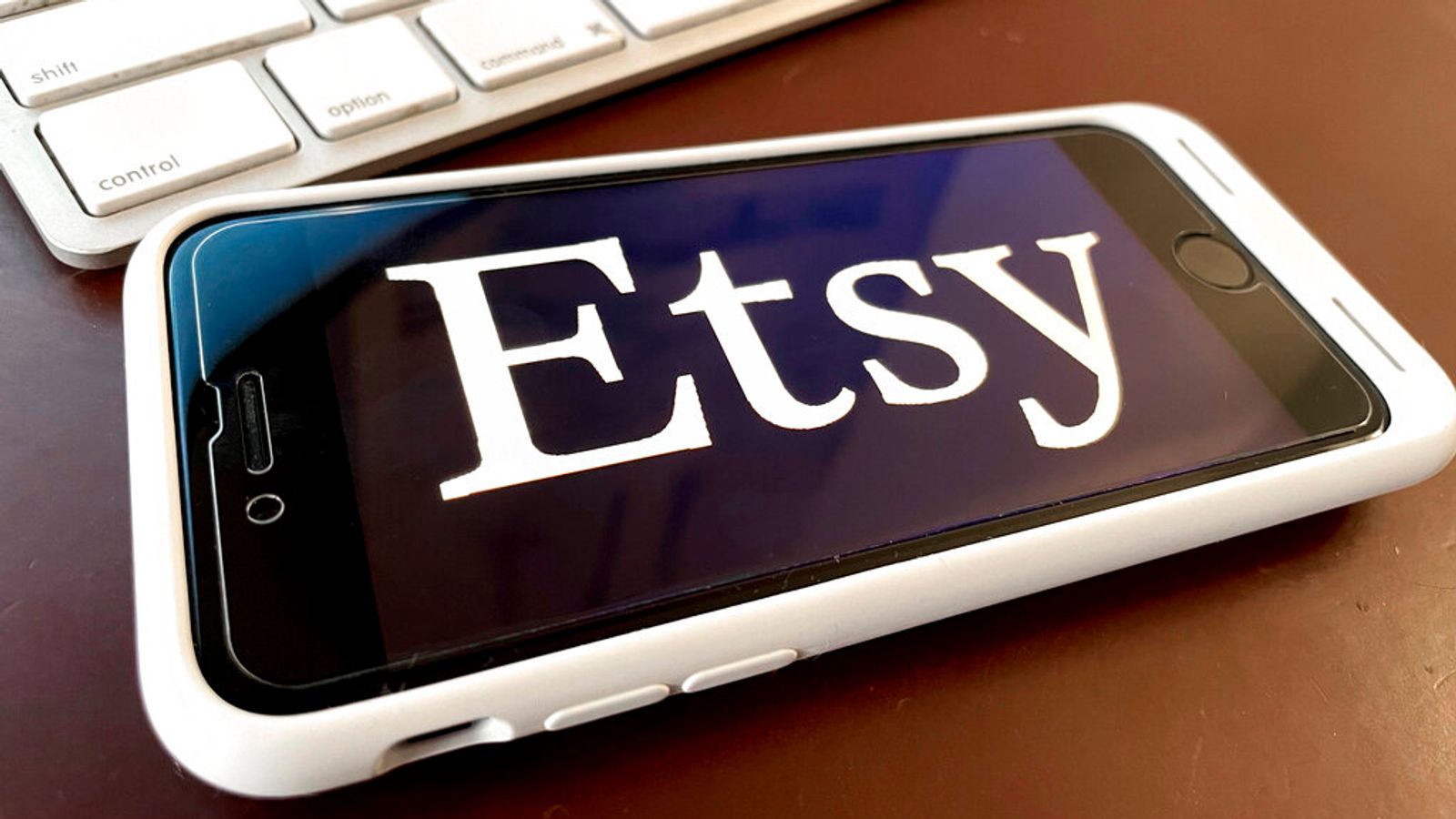 'They are holding £15,000 - I basically can't afford food': Etsy sellers claim platform is imposing 75% reserves on their sales