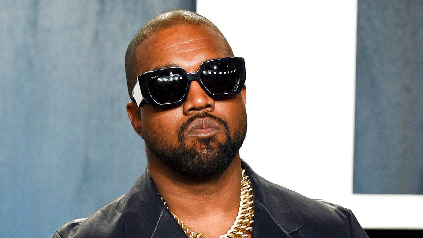 Kanye West 'sincerely apologises' to Jewish community in Hebrew message