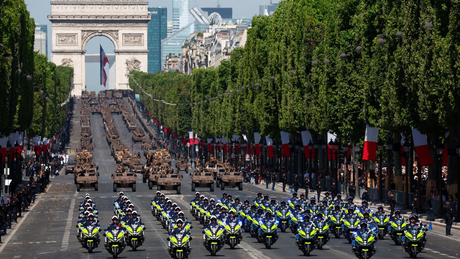 Bastille Day: Indian PM Narendra Modi's red carpet treatment sparks ...