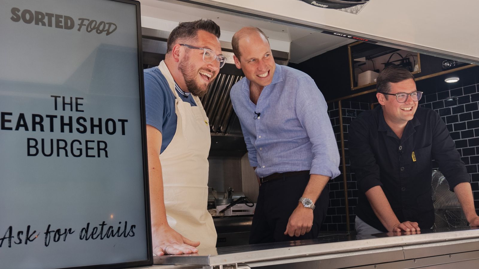 Prince William stuns food van diners by serving up Earthshot veggie burgers