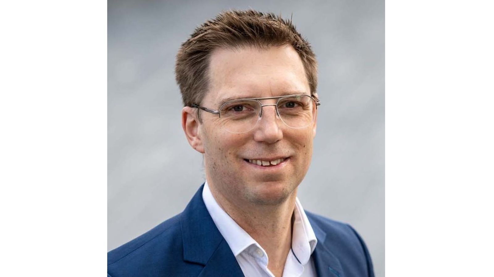 Who is Rob Blackie? Campaigner fighting Russian propaganda in bid to