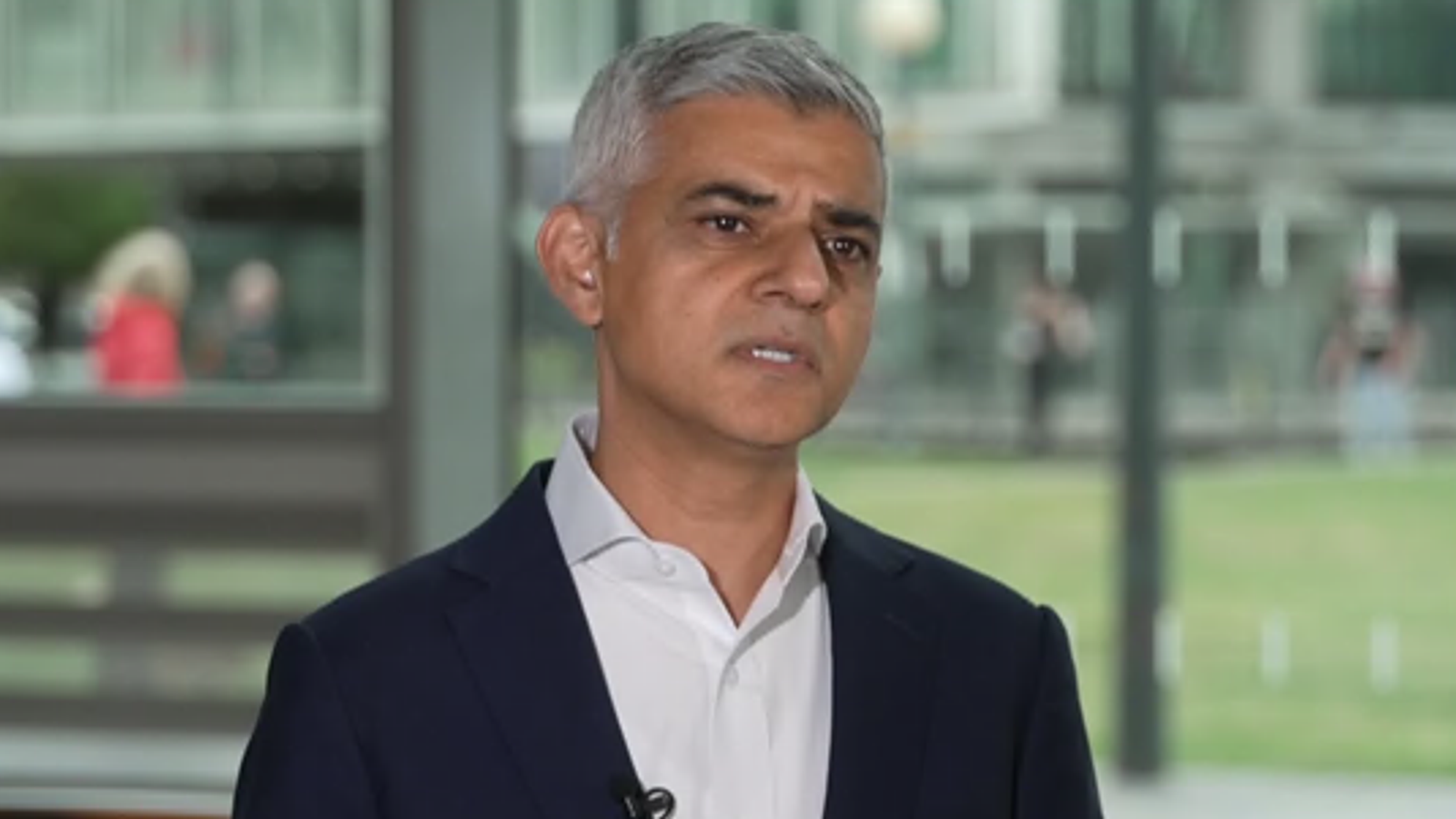 London mayor Sadiq Khan's office accused of 'alarmingly cosy ...