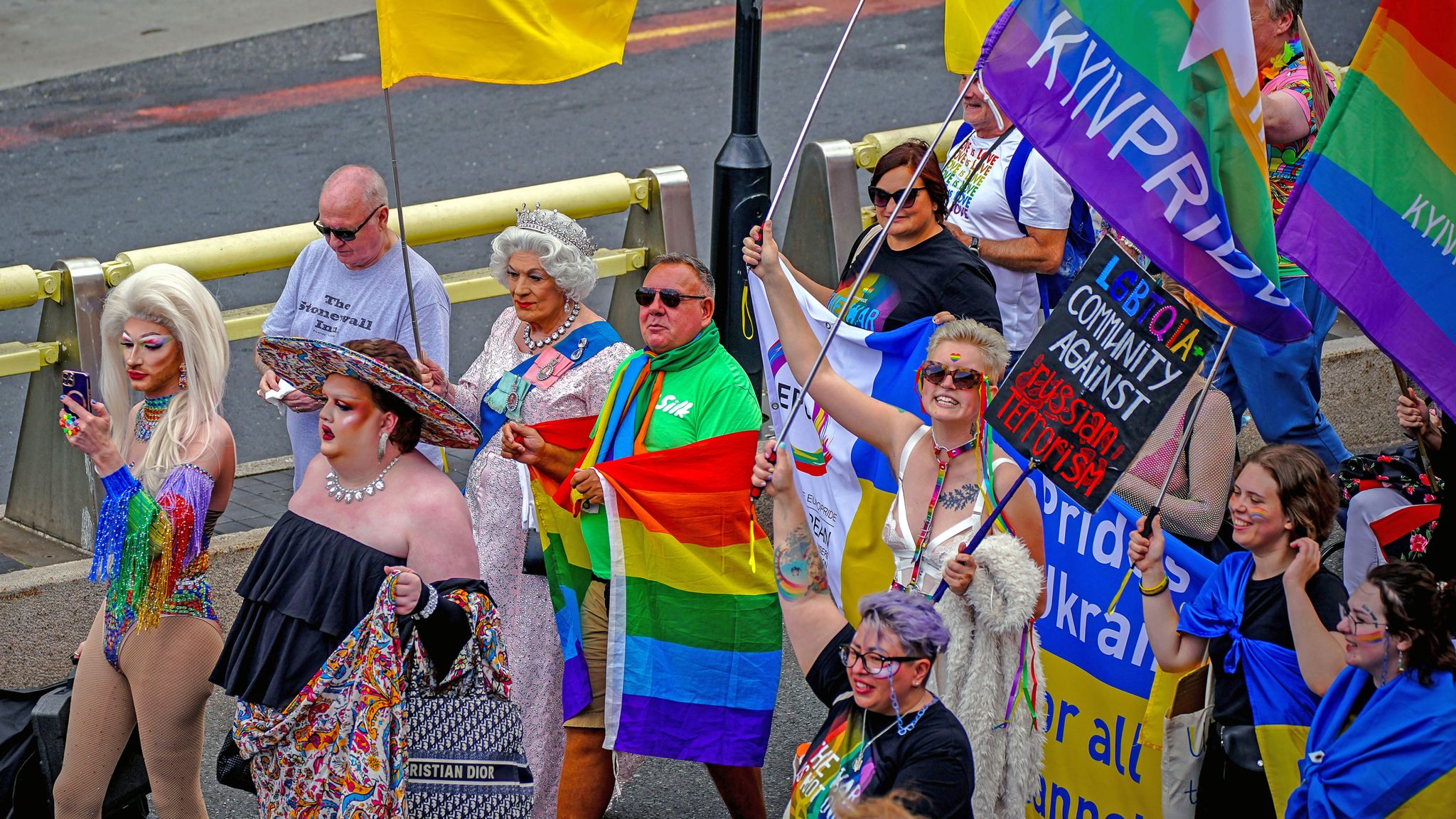 фото геи парад в европе фото 29