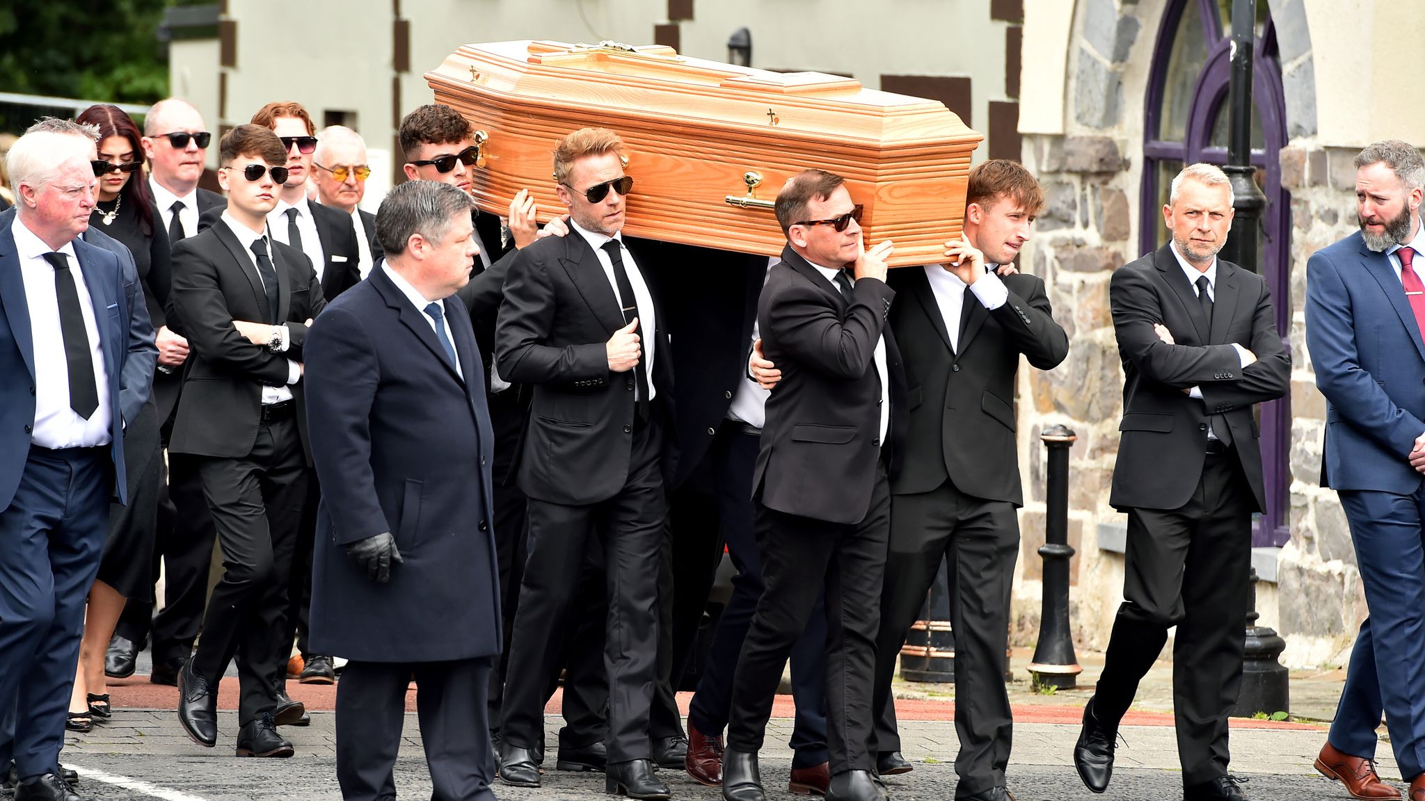 Ronan Keating sings tribute to brother Ciaran at his funeral mass ...