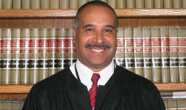 New Jersey judge appeared on TikTok lip-syncing rap and lying 'partially dressed' in... - Vimarsana News