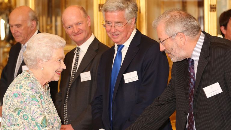 Bob Kerslake meeting the Queen in 2013