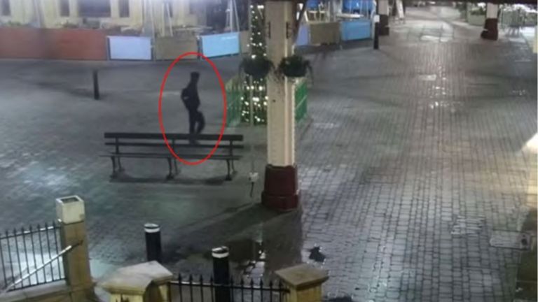 A CCTV still of Chail in Windsor Town Centre in the early hours of 25 December 2021. Pic: Met Police