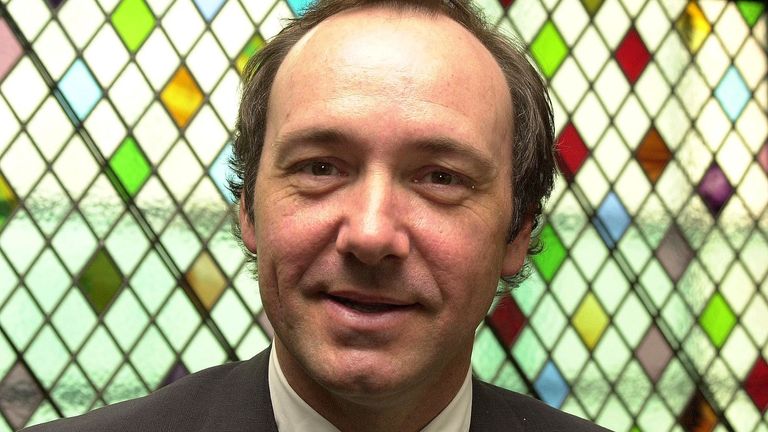 Kevin Spacey speaking at the London launch of Old Vic Productions in 2000