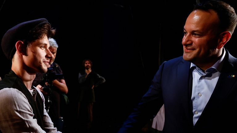 Ireland's Prime Minister (Taoiseach) Leo Varadkar shakes hands with actor Oleksandr Hrekov as he visits Lesya Ukrainka Theatre, after a meeting with Ukraine's President Volodymyr Zelenskiy, amid Russia's attack on Ukraine, in Kyiv, Ukraine July 19, 2023. REUTERS/Clodagh Kilcoyne/Pool
