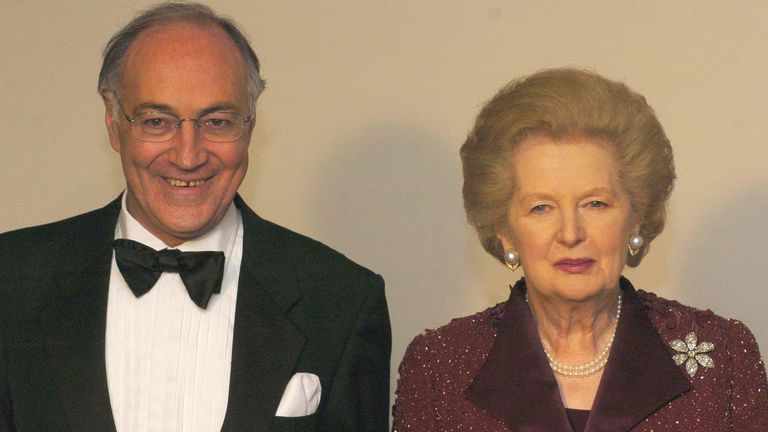 Baronowa Thatcher i Michael Howard w 2004 r. Fot: PA