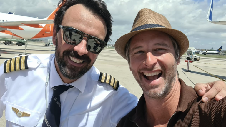 The One and Only singer was left frightened after an emergency landing. Pic: Chesney Hawkes 