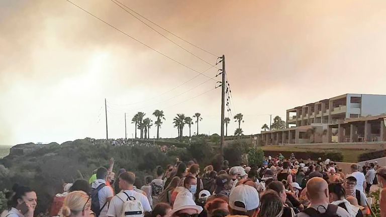 Tourists evacuate from Rhodes