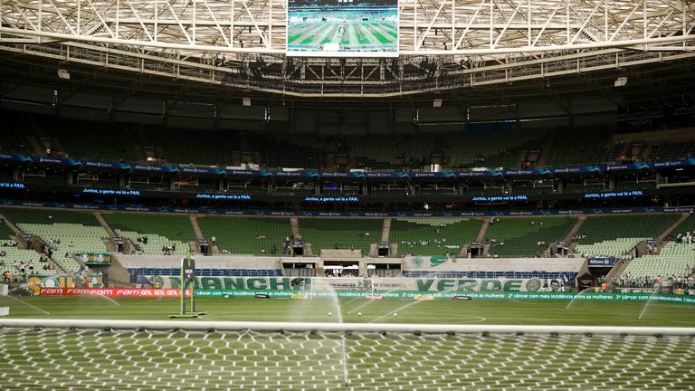 Futbol Futbol - Brasileiro Şampiyonası - Palmeiras v Sao Paulo - Allianz Parque, Sao Paulo, Brezilya - 16 Ekim 2022 Maçtan önce stadyumun genel görünümü REUTERS/Carla Carniel