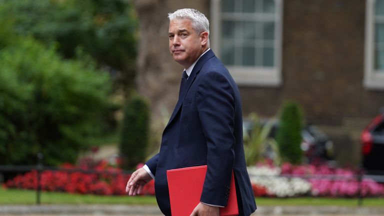 Health Secretary Steve Barclay arrives at 10 Downing Street, London, for a Cabinet meeting. Picture date: Tuesday July 4, 2023.
