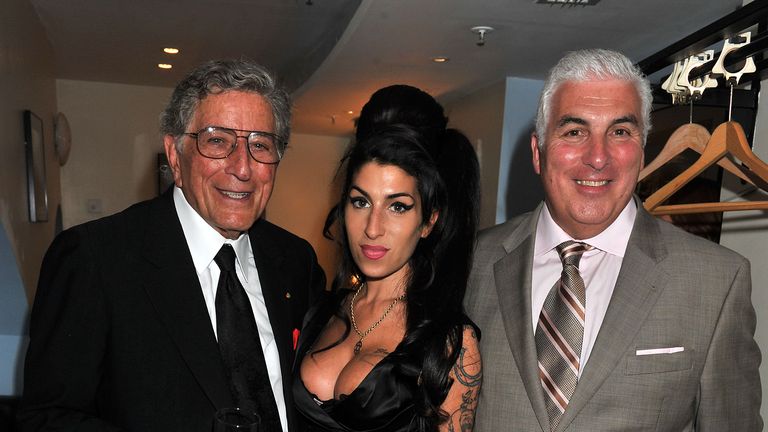 Tony Bennett Was An Absolute Diamond Says Mitch Winehouse As He Pays   Skynews Tony Bennett Amy Winehouse 6226275 