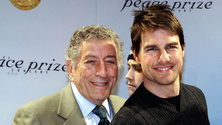  Tony Bennett and Tom Cruise pictured in 2004