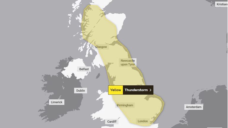 UK weather: Thunderstorm warning for most of UK today – with flash flooding risk | Weather News