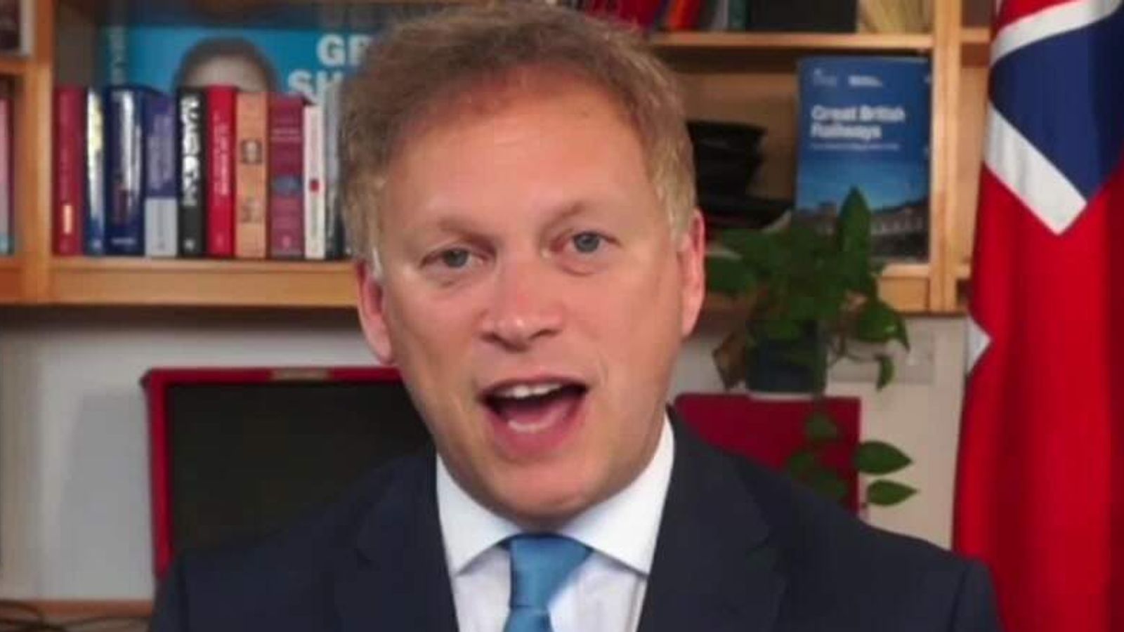 Migration: Grant Shapps MP asked about outstayed student visas on Sky ...