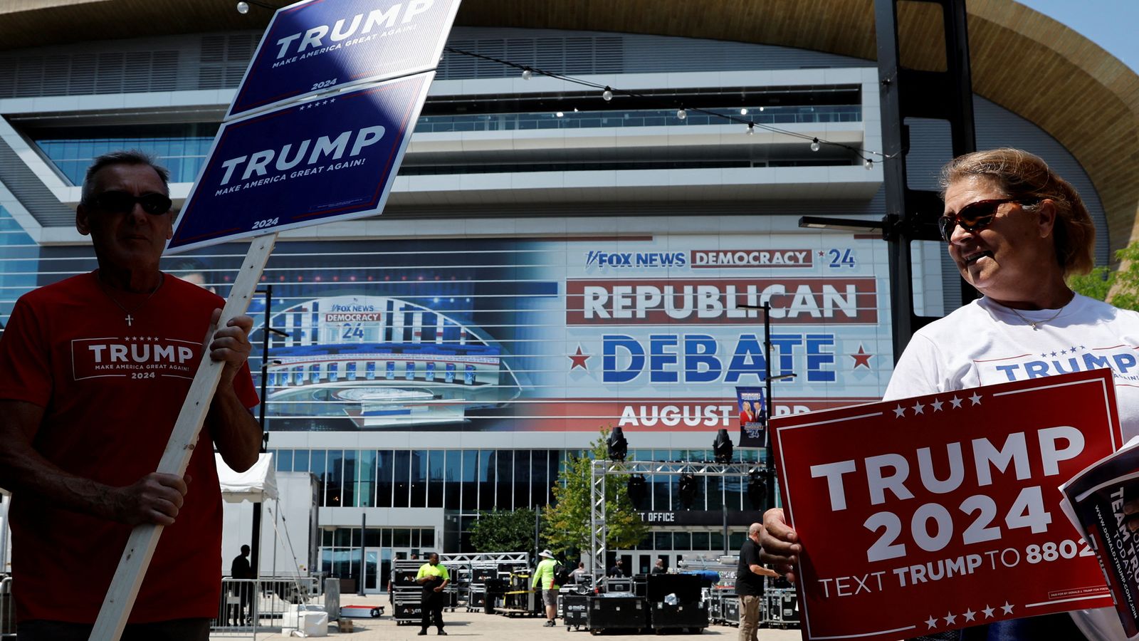 Republican debate - live updates: Giuliani booked at jail; Trump to miss debate; one candidate calls him 'Voldemort'