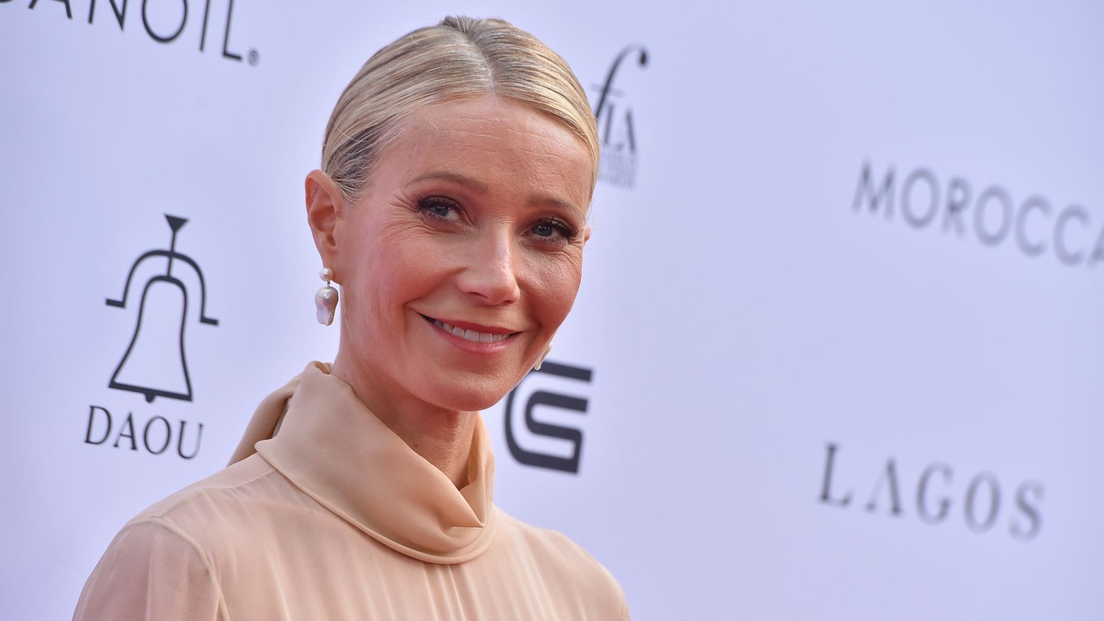 Gwyneth Paltrow calls 'nepo baby' an 'ugly moniker' after daughter Apple starts modelling career
