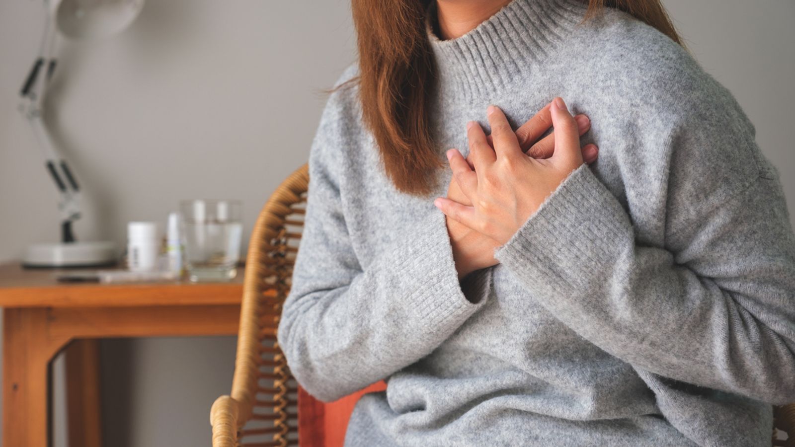 These are the common signs of a heart attack which are often ignored - do you know them?