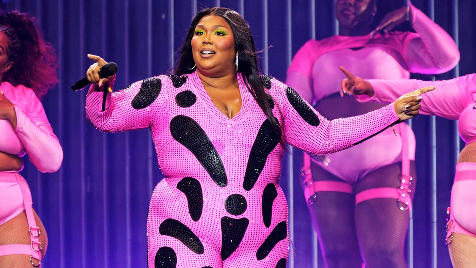 Lizzo: More complaints about singer being investigated in wake of lawsuit