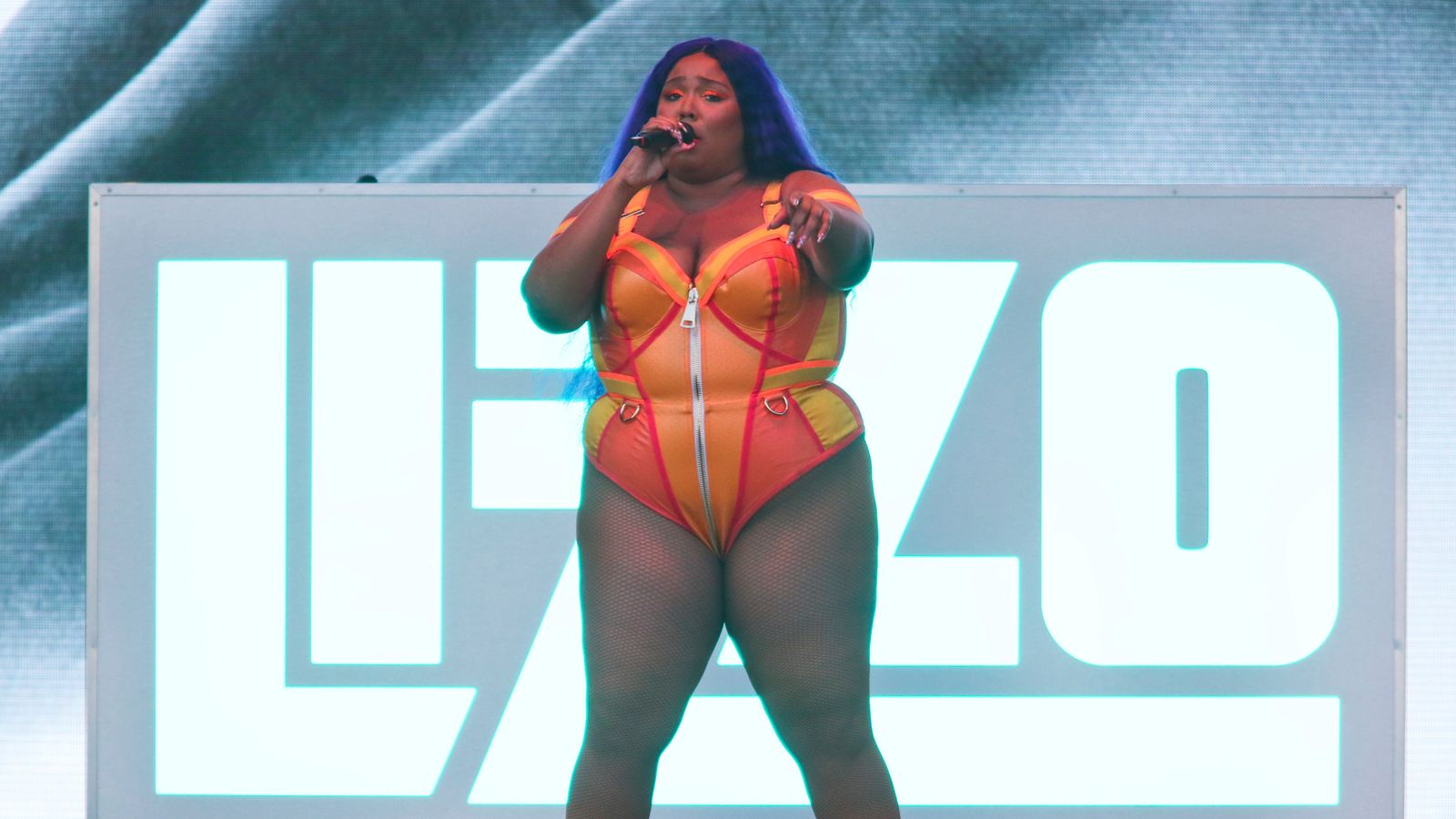 Lizzo accused by former dancers of sexual harassment and weight-shaming 
