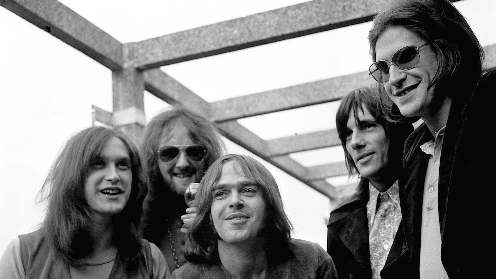 Клавиристът на Kinks Джон Гослинг почина на 75