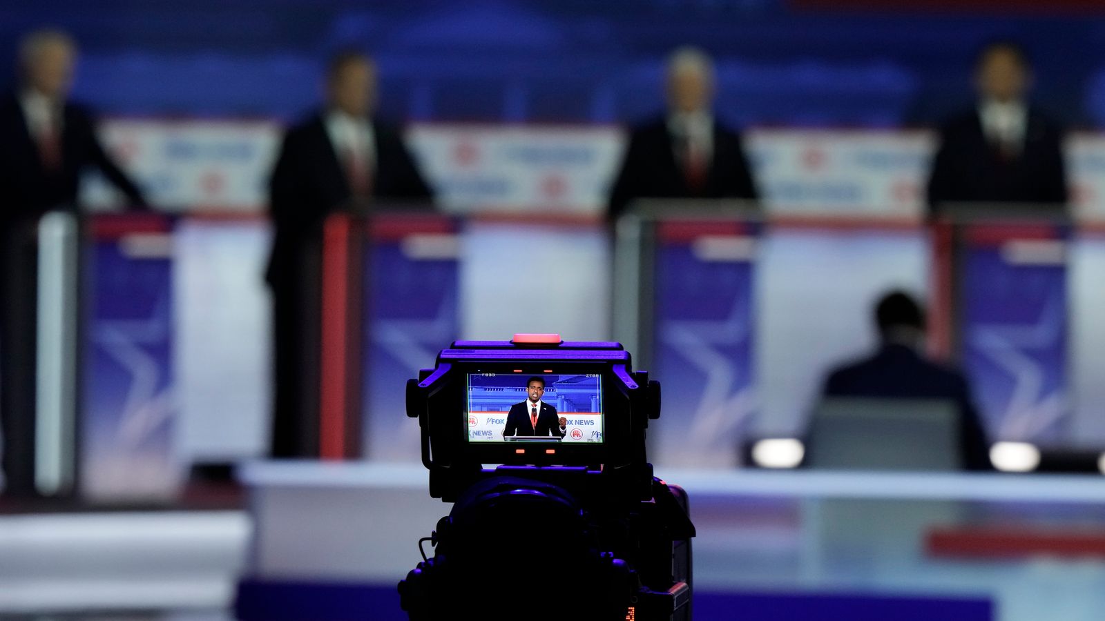 Republican debate without Donald Trump: Still too much to lose for rivals hoping someone else takes him down