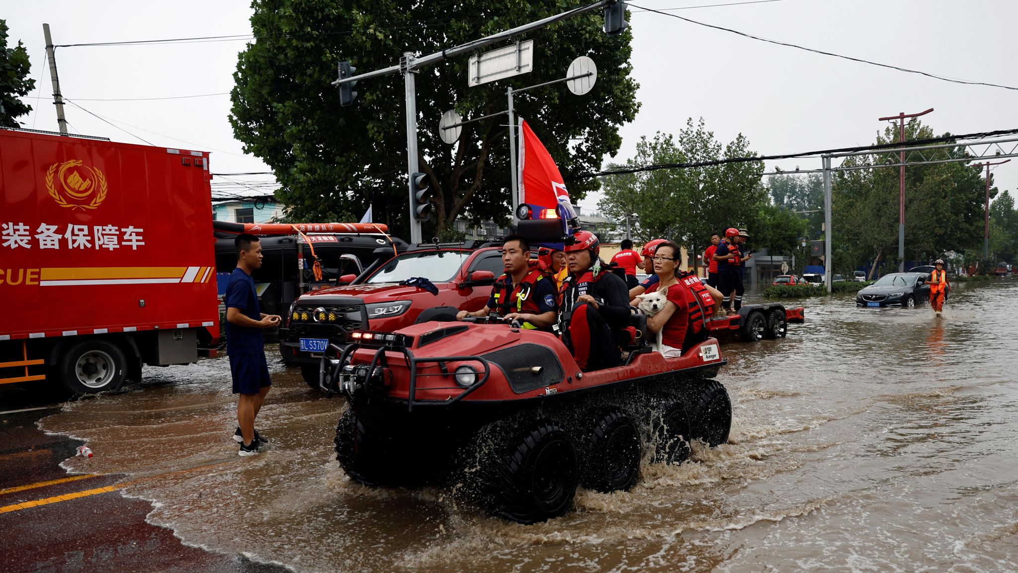 China: At Least 20 Dead As Beijing Suffers 'worst Rainfall In At Least ...