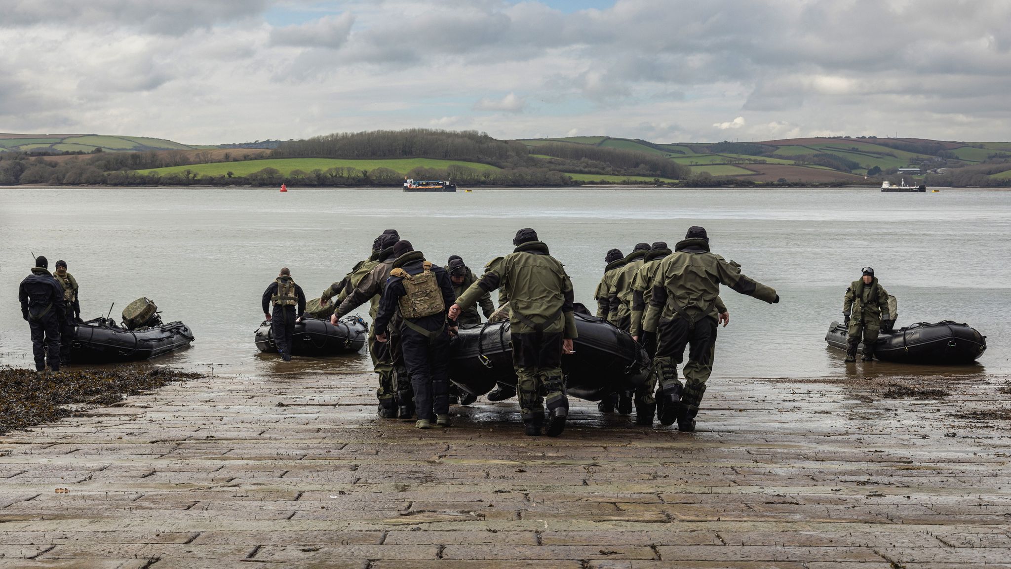 Nearly 1,000 Ukrainian marines to return home after 'intense' training