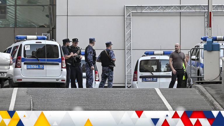 Drone hits Moscow building causing 'powerful explosion' three miles from Kremlin - Vimarsana News