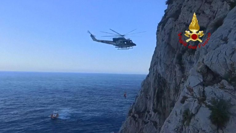 Italy cliff rescue Helicopter