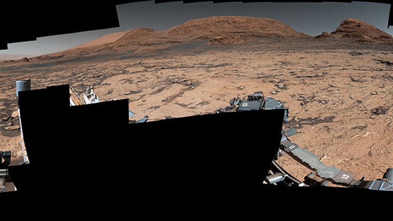 This panorama captured by NASA’s Curiosity Mars rover shows a location nicknamed “Pontours” where scientists spotted preserved, ancient mud cracks believed to have formed during long cycles of wet and dry conditions over many years. Such cycles are thought to support conditions in which life could form.
Credits: NASA/JPL-Caltech/MSSS/IRAP