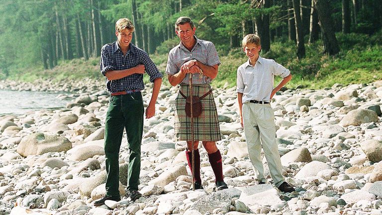 Prince William's apparent aversion to kilts noted by royal observers ...