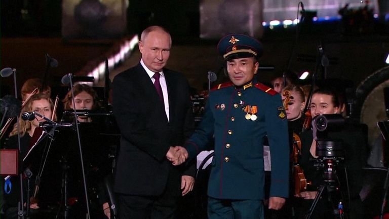 Putin at a concert in Kursk region