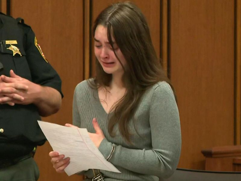 Mackenzie Shirilla: Teenage girl jailed for life for killing boyfriend and  passenger in 100mph car crash | US News | Sky News
