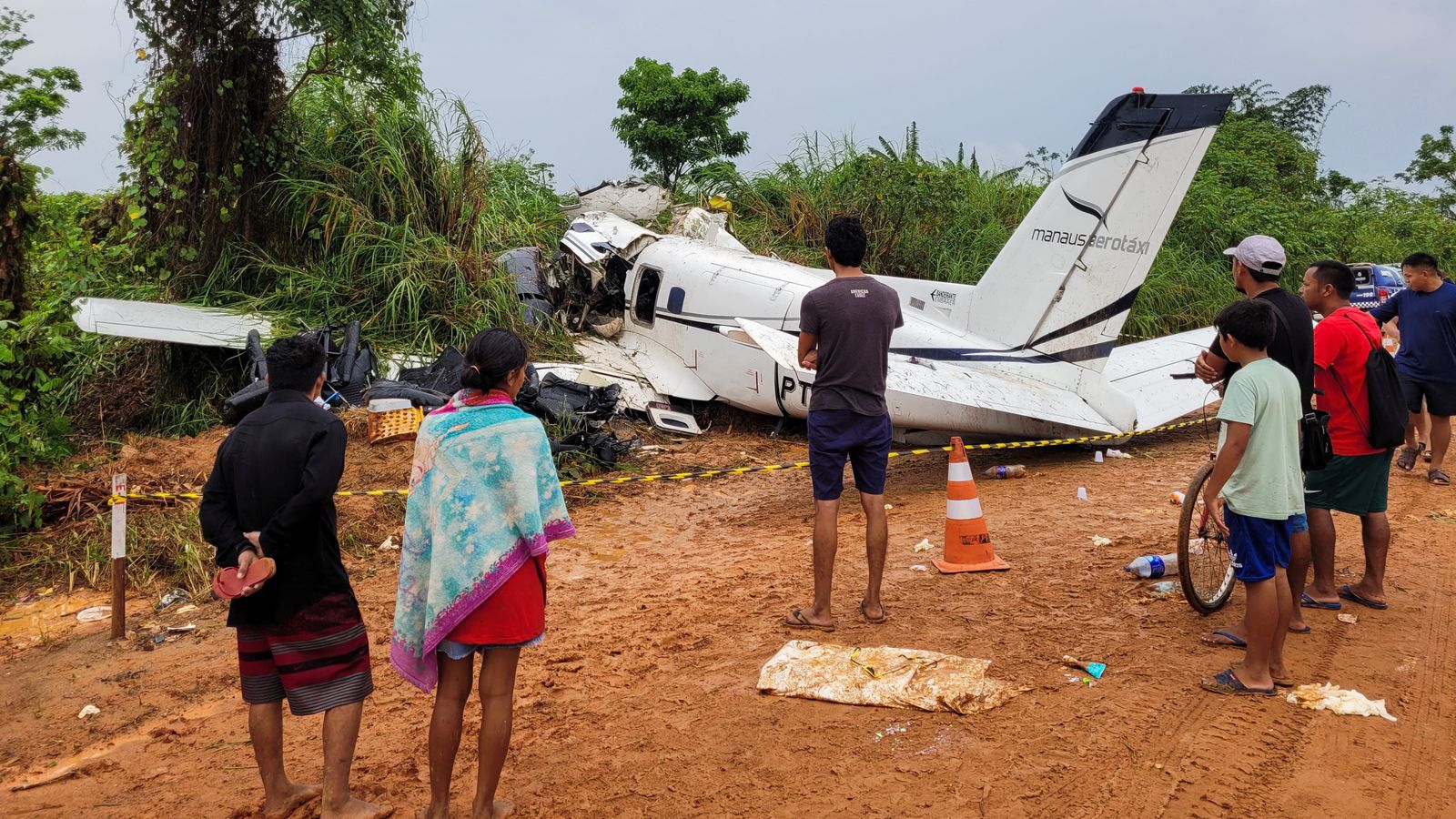 Brazil plane crash: 14 dead after aircraft carrying tourists crashes in Amazon rainforest