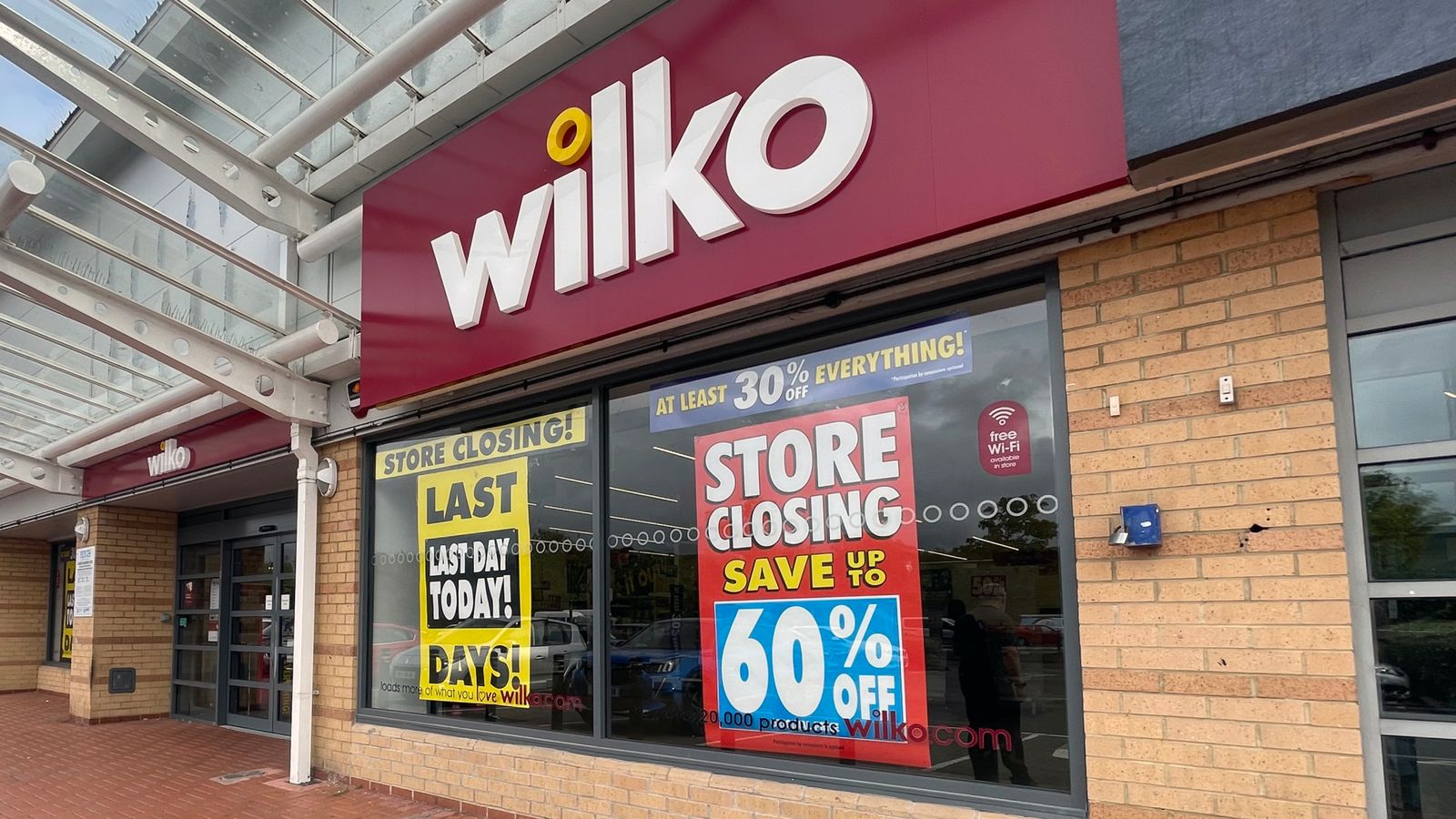 Poundland snaps up 71 Wilko stores