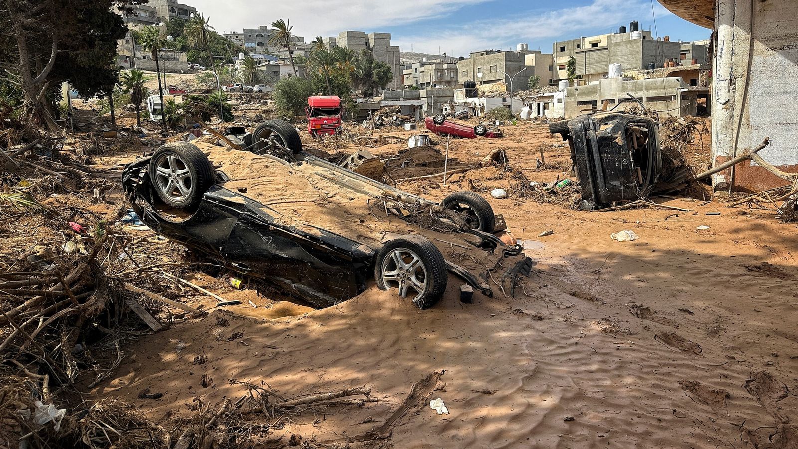 Изображение Сцена на опустошение в Дерна Командосите от Либийската национална