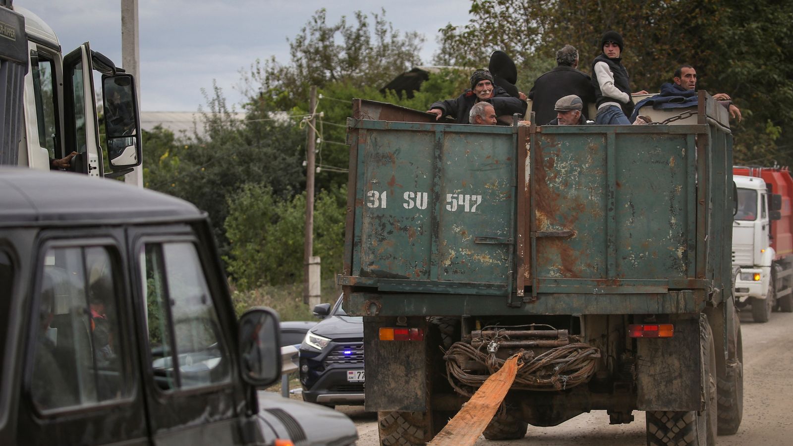 Nagorno-Karabakh: 50,000 People Flee To Armenia Along 100 Miles Of ...