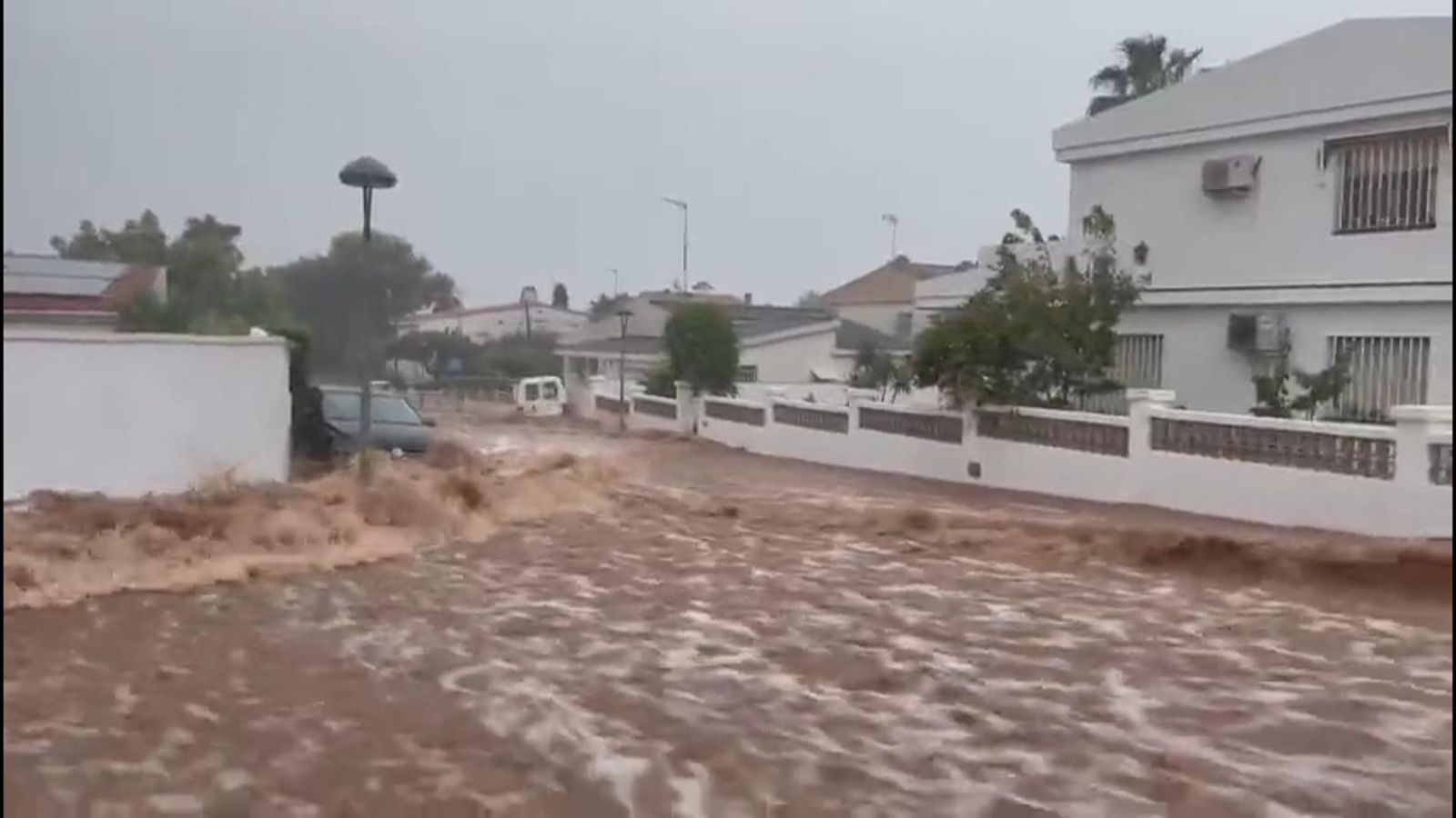 Spain Warnings in place as torrential rain leads to major floods