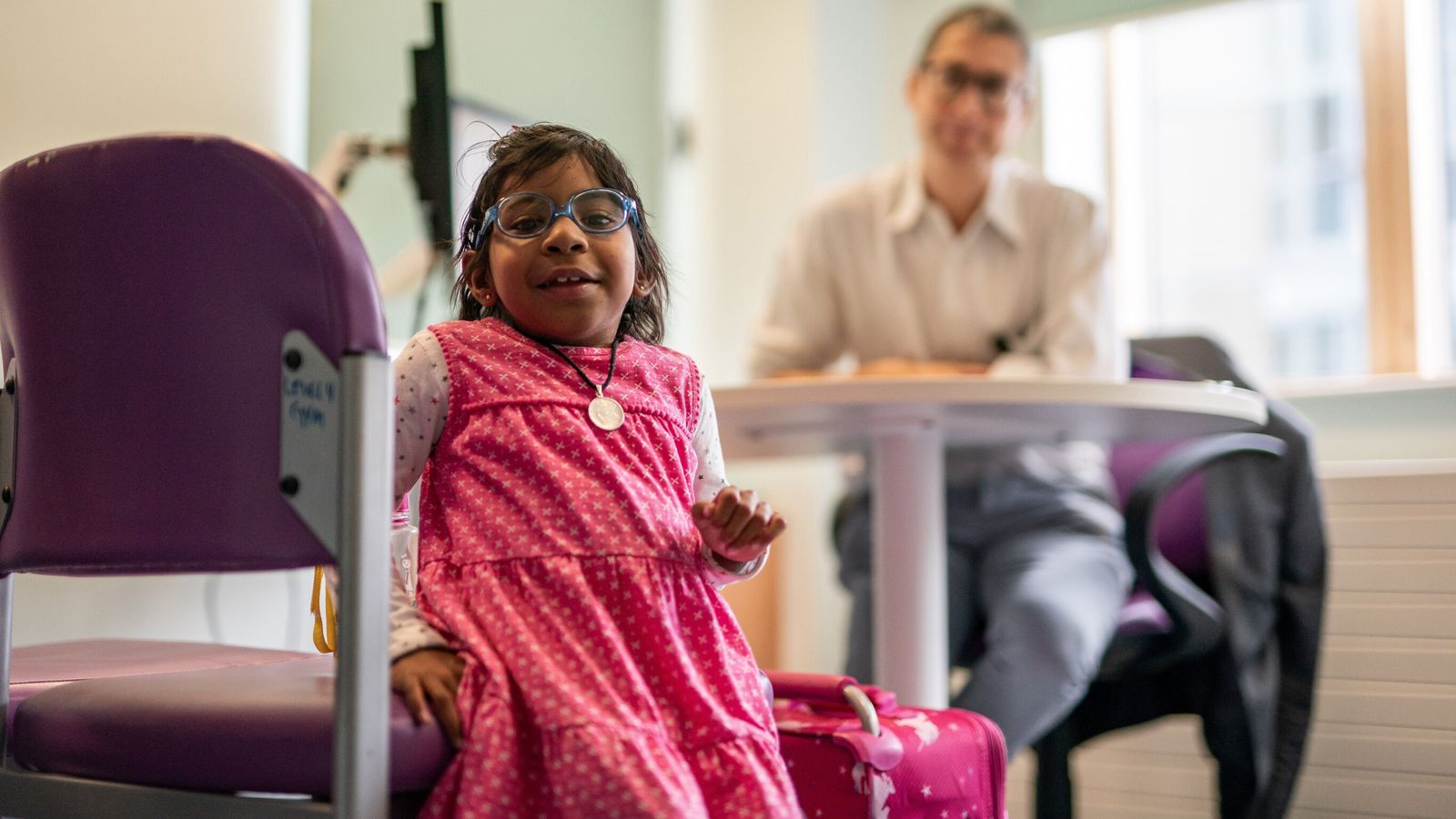 Girl, 8, gets UKfirst kidney transplant without need for lifelong