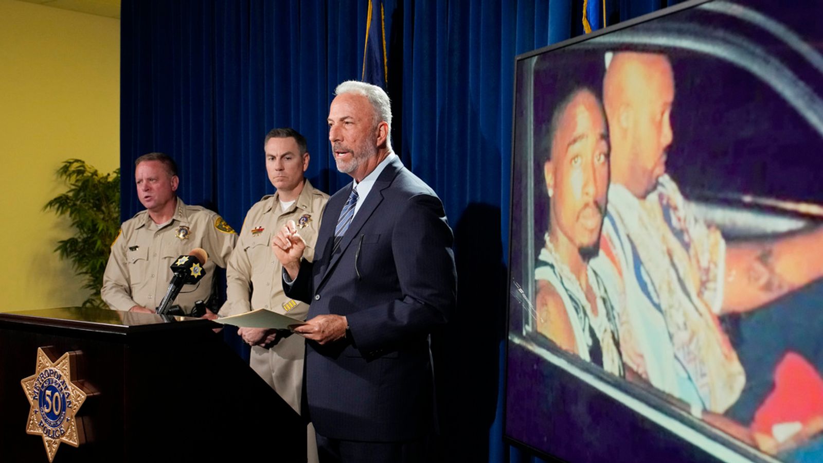 Tupac Shakur Las Vegas Police Charge Man With 1996 Shooting Of Rapper Us News Sky News