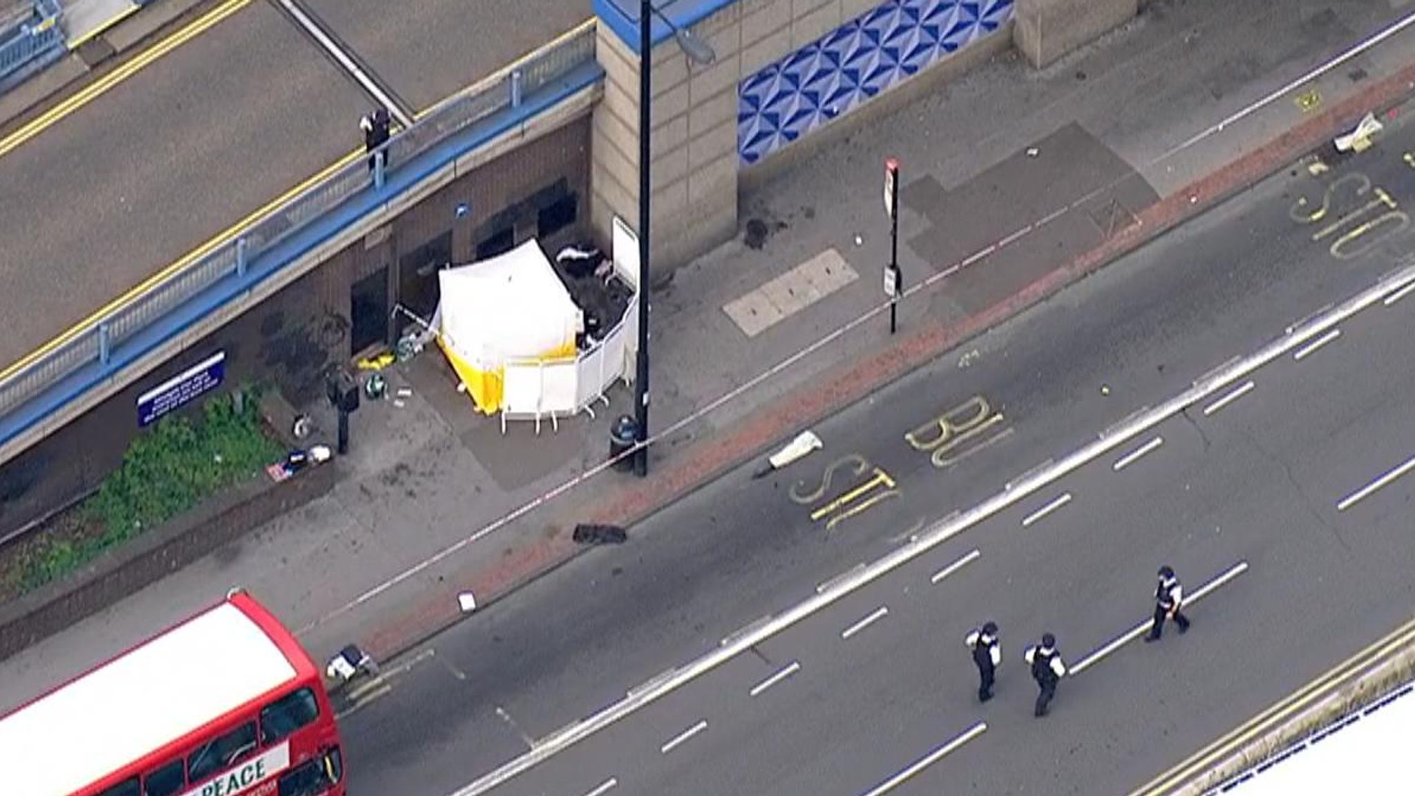 Croydon: Girl, 15, Stabbed To Death On Way To School - As Teenage Boy ...