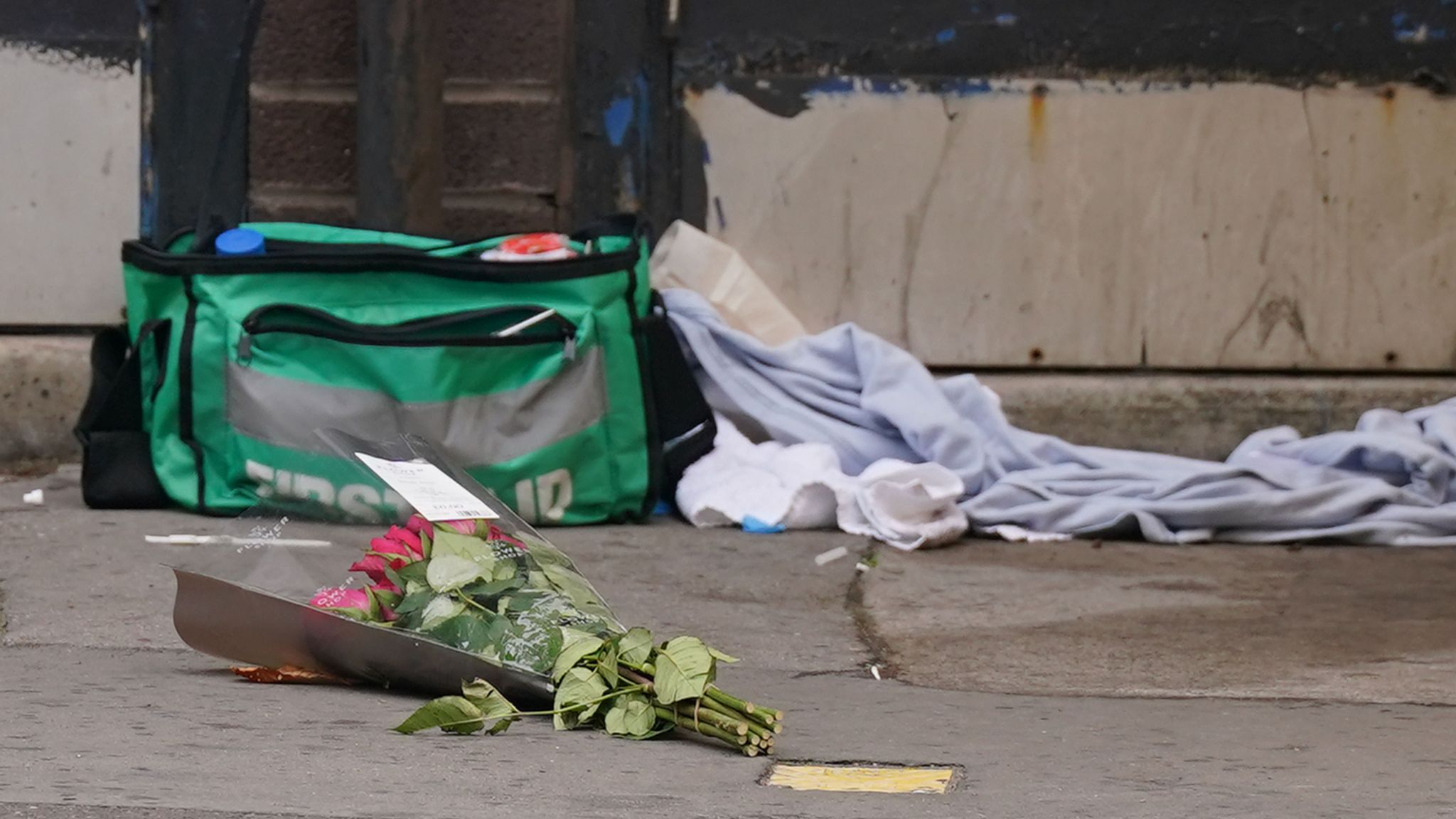 Croydon: Girl, 15, Stabbed To Death On Way To School - As Teenage Boy ...