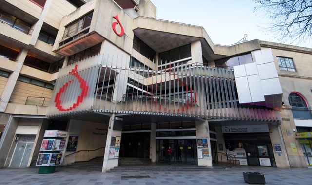 RAAC concerns force Cardiff city centre venue St David's Hall to close - Vimarsana News