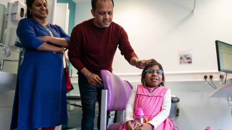 Aditi with father Uday and mother Divya at Great Ormond Street Hospital