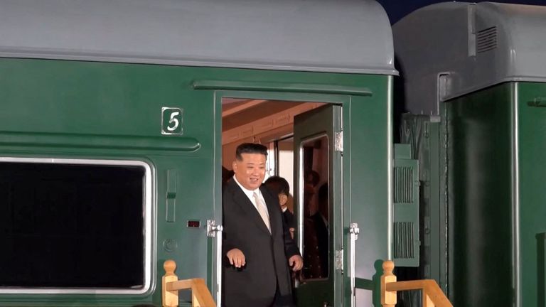 A view shows North Korean leader Kim Jong Un disembarking from his train in Russia and being greeted by Russian officials in Khasan in the Primorsky region, Russia, in this still image from video published September 12, 2023. Courtesy Governor of Russia&#39;s Primorsky Krai Oleg Kozhemyako Telegram Channel via REUTERS ATTENTION EDITORS - THIS IMAGE WAS PROVIDED BY A THIRD PARTY. NO RESALES. NO ARCHIVES. MANDATORY CREDIT.
