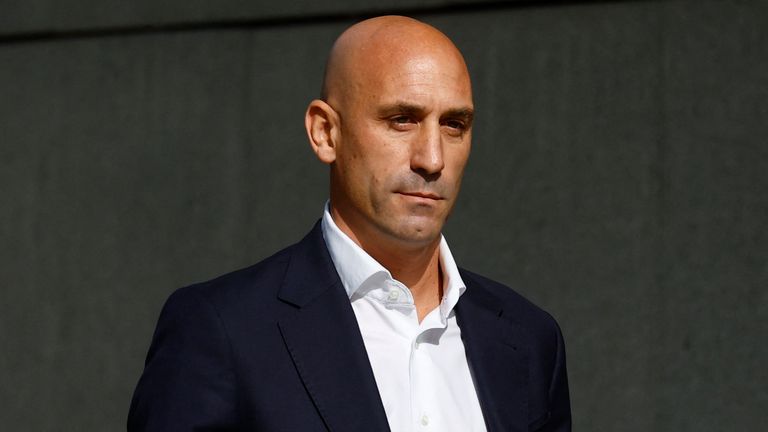 Former president of the Royal Spanish Football Federation Luis Rubiales arrives at the high court in Madrid, Spain - September 15, 2023 REUTERS/Susana Vera